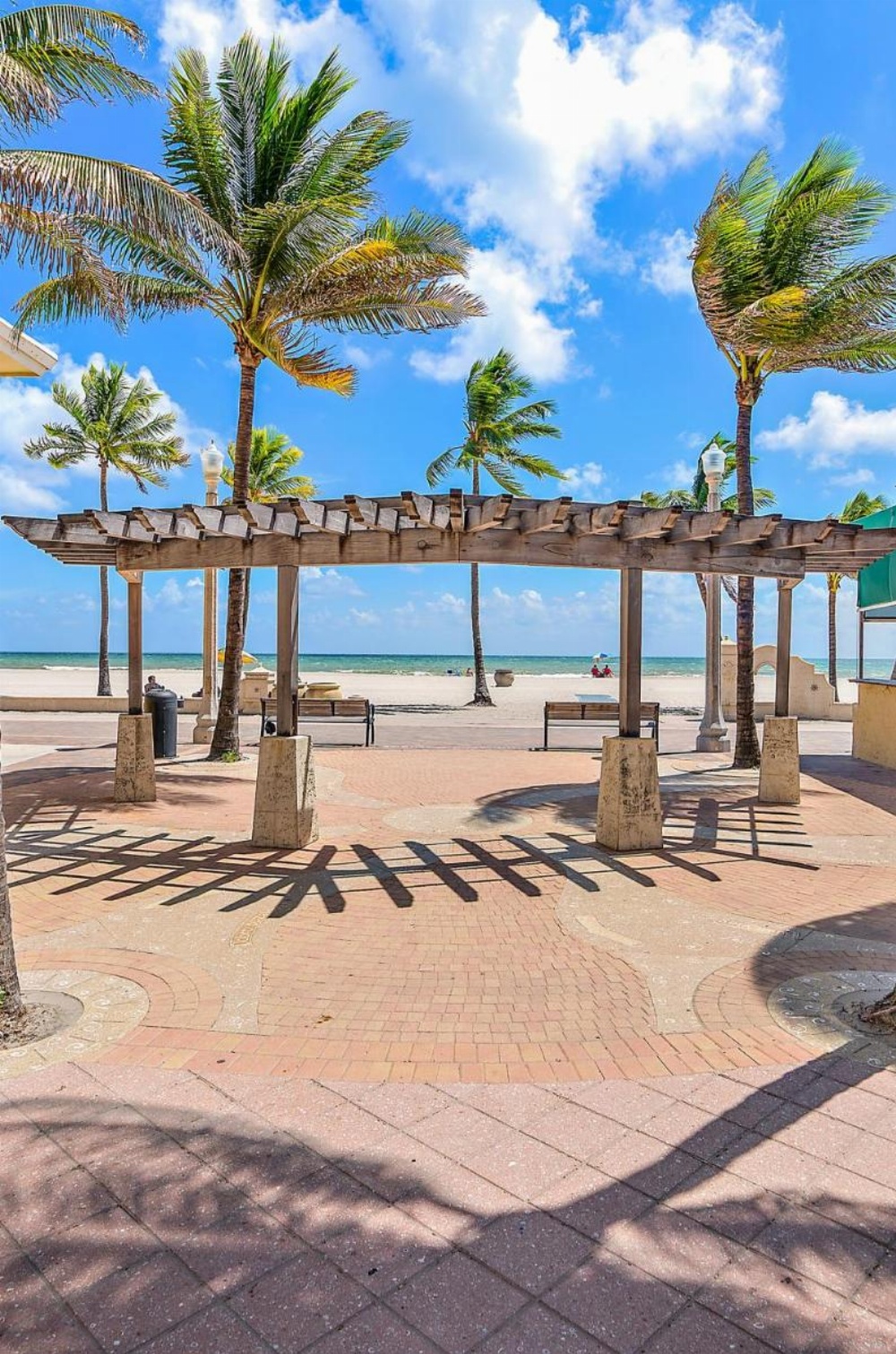 Hollywood Beachside Boutique Suites Image 14