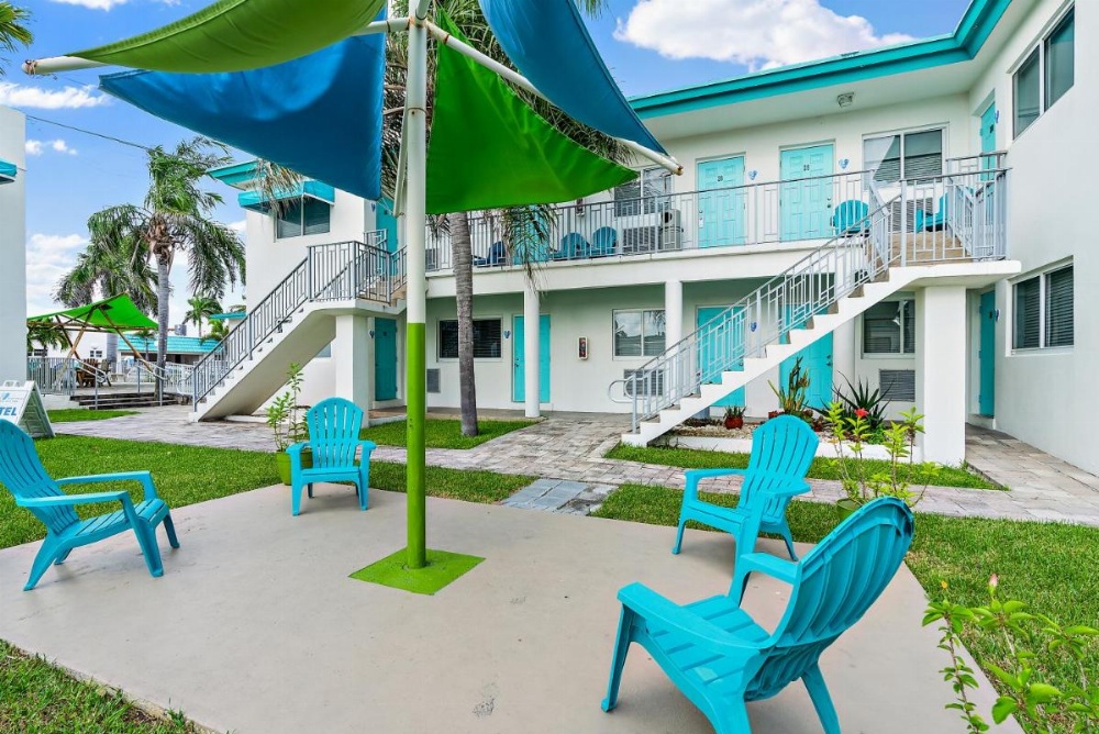 Hollywood Beachside Boutique Suites Image 30