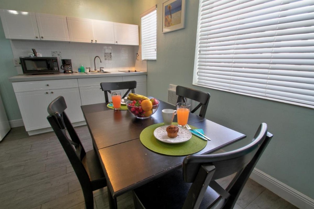 Hollywood Beachside Boutique Suites Image 41